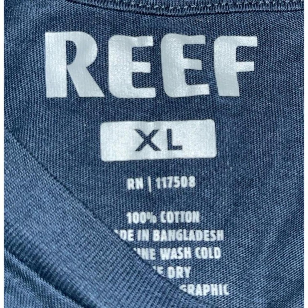 Mens REEF Crewneck Graphic Navy Short Sleeve T-Shirt - Picture 3 of 4
